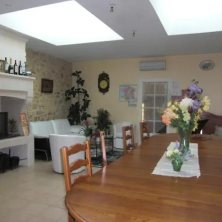 Domaine De Grand Homme Bed and breakfast *